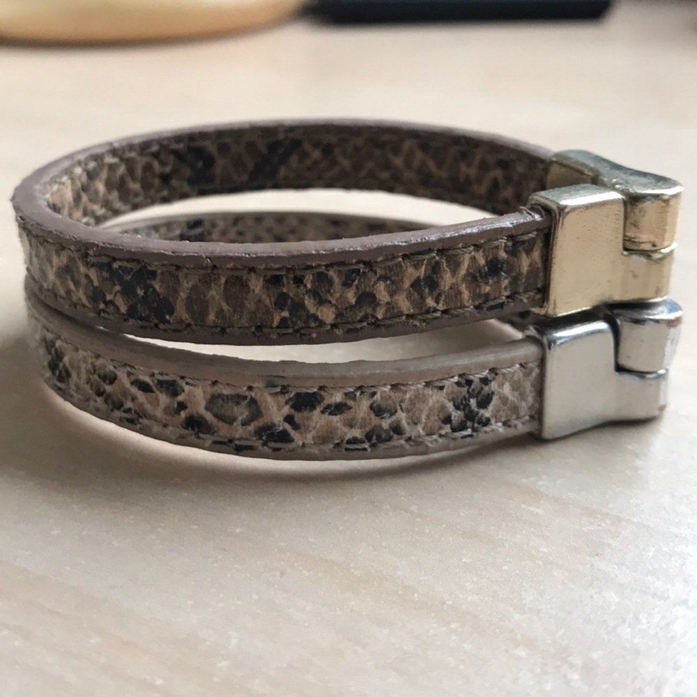 Vegan snakeskin bracelets with magnetic clasp